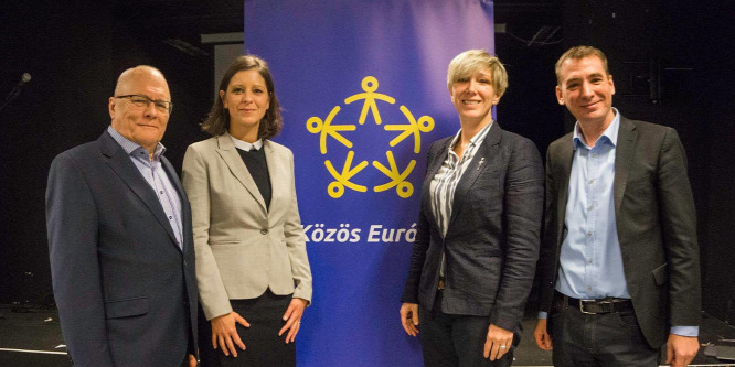 Minden eddiginél jobban erőltetik a közös ellenzéki, bevándorláspárti listát
