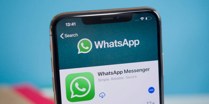 Már Face ID mögé is zárható a WhatsApp