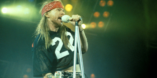 Axl Rose plasztikával harcol az öregedés ellen