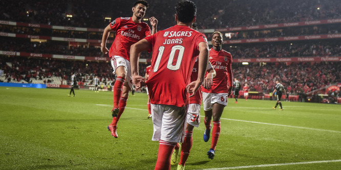Elképesztő kiütés a portugál focibajnokságban, 10-et lőtt a Benfica