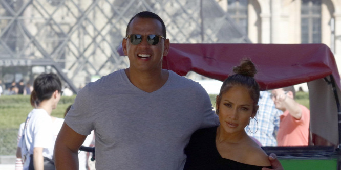 J. Lo elárulta, vőlegénye melyik testrészét szereti a legjobban