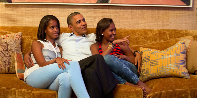 Apró bikiniben mutatta meg magát Obama lánya, Malia