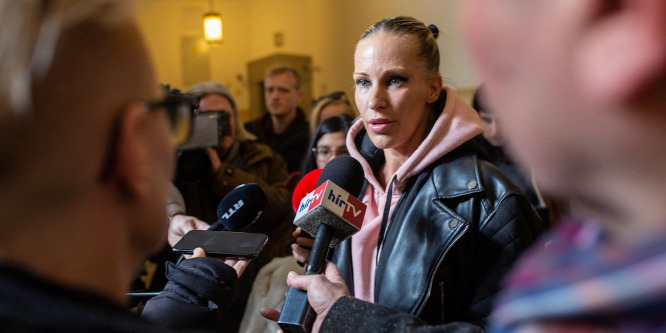 Egy éven belül Pásztor Anna két rajongója lett öngyilkos: az énekesnő belebetegedett