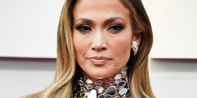 Jennifer Lopez gyászol, egy jó barátját veszítette el