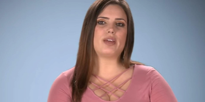 Aszimmetrikus mellekkel kénytelen élni egy nő
