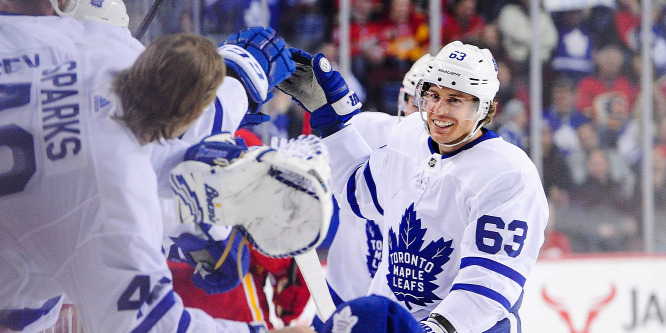 Tyler Ennis NHL-karrierje első mesterhármasát szerezte