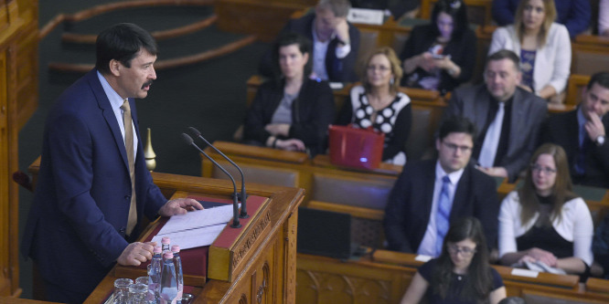 Áder: az energiahatékonyság javításával lehet küzdeni a klímaváltozás ellen