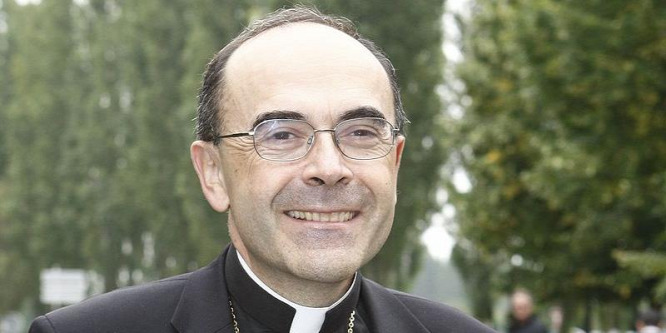 Bűnösnek találtak egy francia bíborost pedofil ügyek elhallgatása miatt
