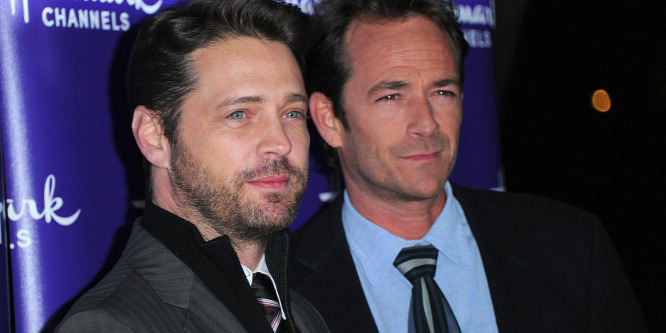 Végre közvetlen kollégája, régi barátja is elbúcsúzott Luke Perrytől