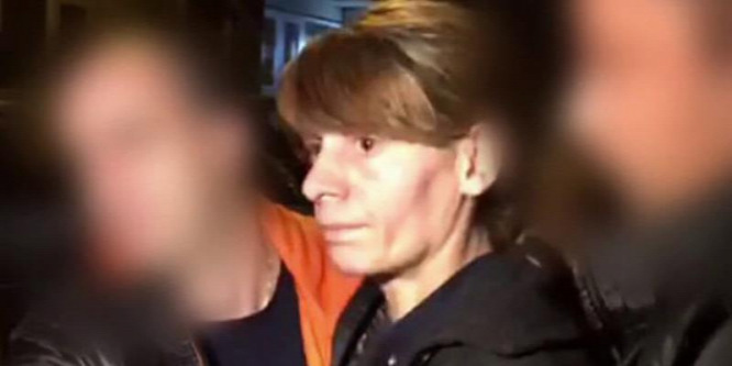 Életfogytiglanra ítéltek egy nőt, aki a metró elé lökött egy fiatalt