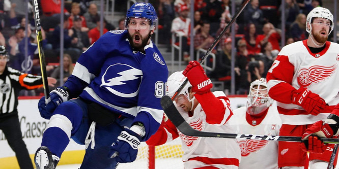 Hosszú idre kidlt a Tampa Bay Lightning orosz sztárhokisa