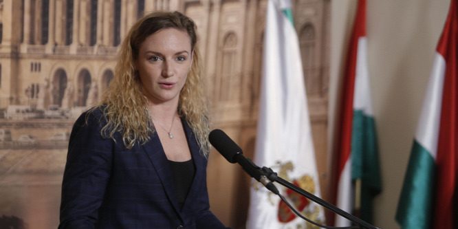 Hosszú Katinka fontos bejelentést tett úszóklubjáról