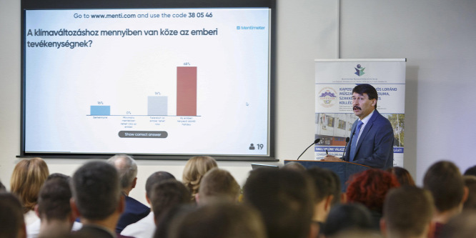 Áder János: Szakítani kell a "dobd el" kultúrával
