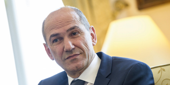 Janez Janša levélben követelte az EPP-től, hogy ne szavazzanak a Fidesz kizárásáról