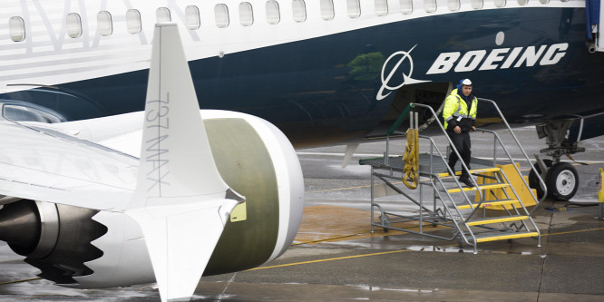 Új szoftvert kaptak a Boeing problémás gépei