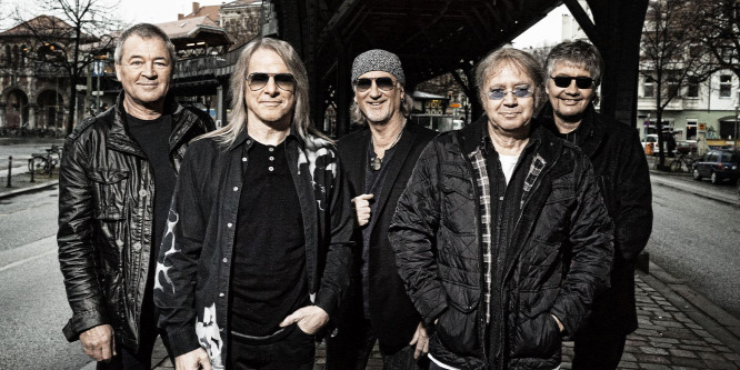 Magyarországra jön a Deep Purple