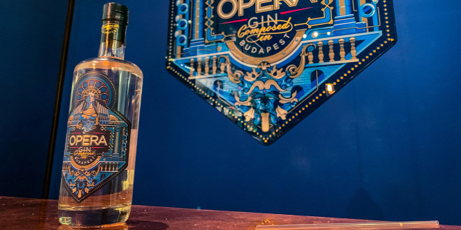 Megszületett a legújabb magyar gin: az Opera