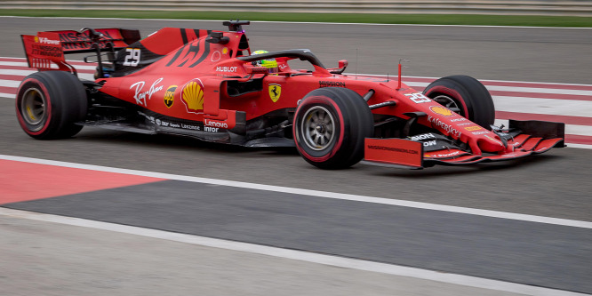 Bemutatkozott a Forma-1-ben Michael Schumacher fia, Mick