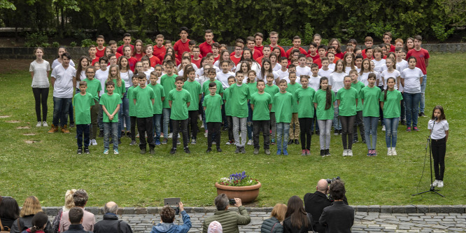 Elkezdődött a Versmaraton a Petőfi Irodalmi Múzeumban