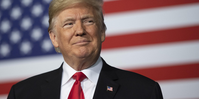 Végleg megbukott minden Trump elleni demokrata vádaskodás