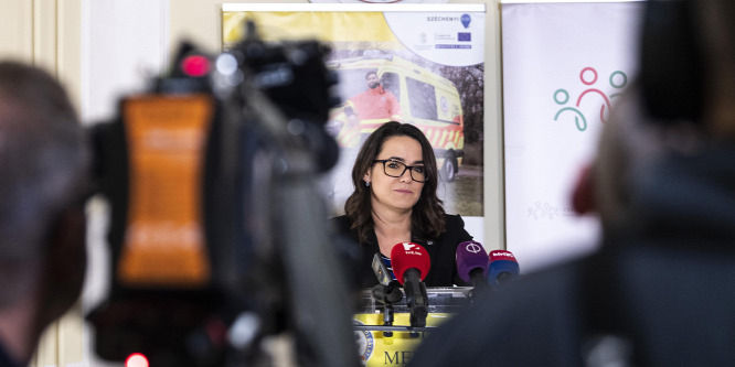 5 milliárd forint a fiatalok pályaválasztásának megkönnyítésére
