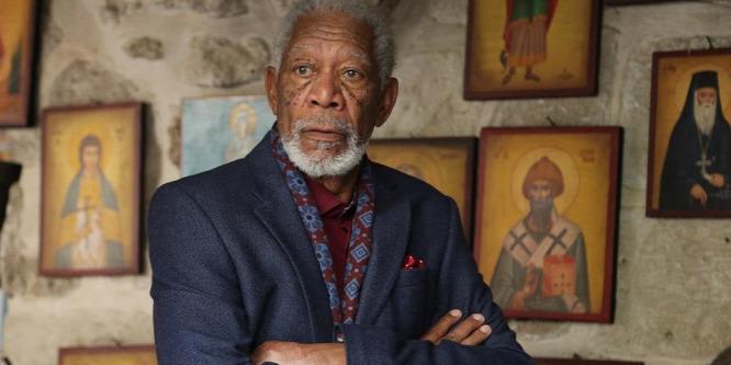 Morgan Freeman tovább keresi Istent