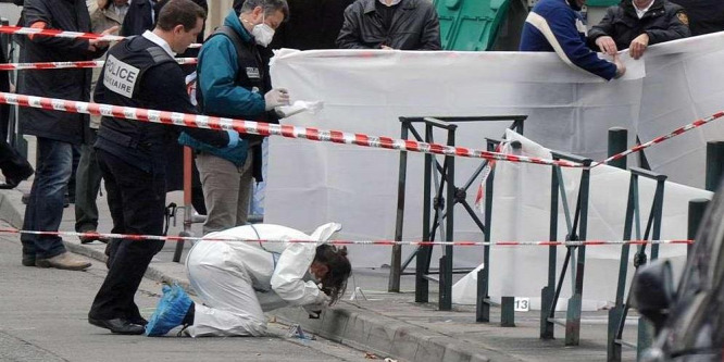 Harminc év börtönbüntetésre ítélték az első franciaországi terrorista merénylet elkövetőjének testvérét