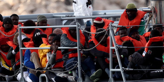 V4NA: Soros György görög embere megint a migránsok betelepítéséért kampányol