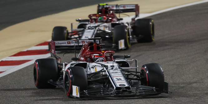Räikkönen kiváló mérce az Alfa küszködő újoncának