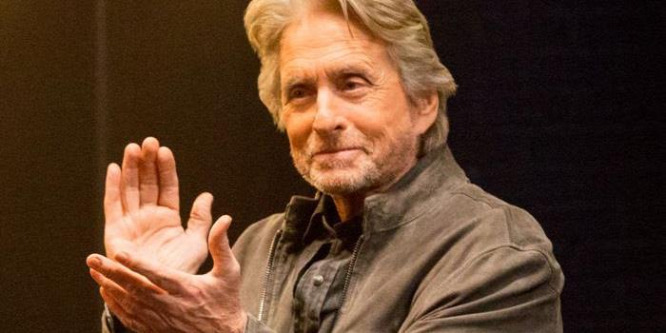 Michael Douglas jelents díjat kap