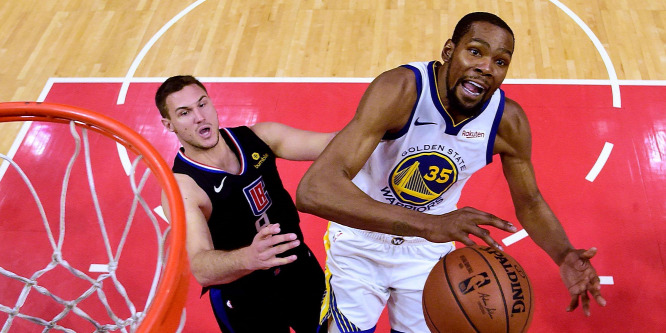 Kevin Durant playoff-rekordjával jutott tovább a Golden State Warriors