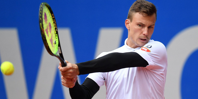 Fucsovics Márton párosban is kiesett Genfben