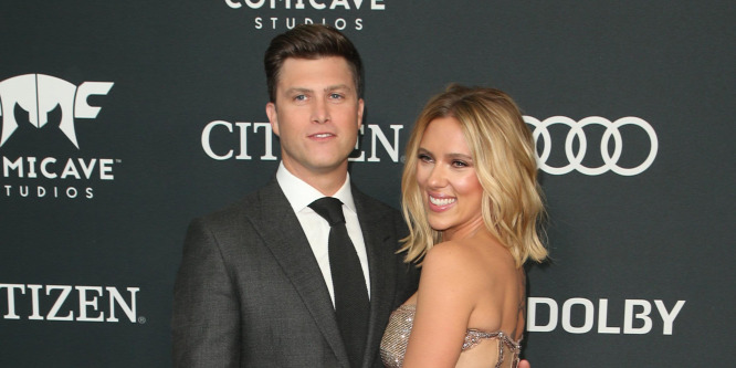 Colin Jost megkérte Scarlett Johansson kezét