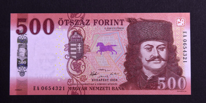 Már csak október végéig fizethetünk egy régi bankjegyünkkel