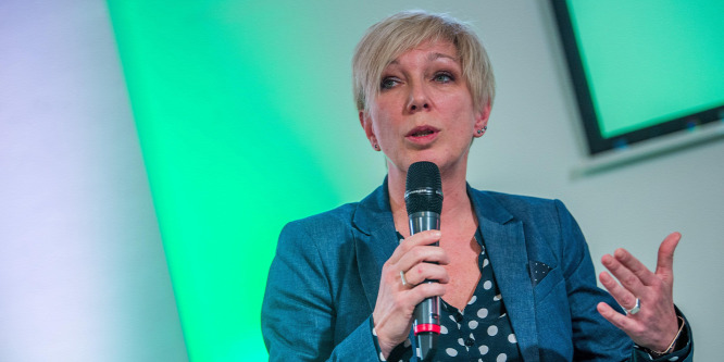 Kormánypártiak halálán viccelődik Karácsony Gergely tanácsadója