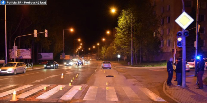Halálra gázoltak egy kutyákat sétáltató gyalogost Poprádon