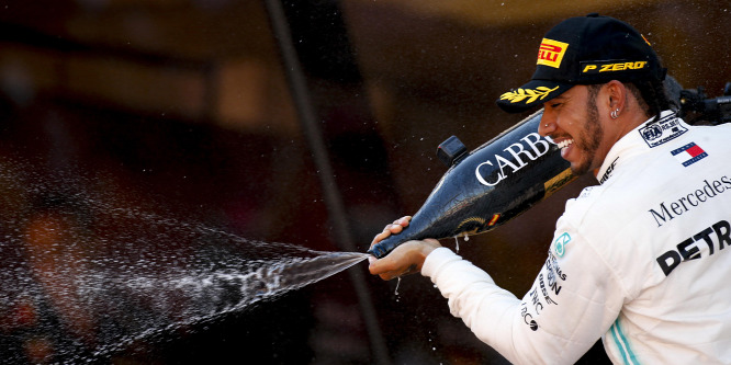 Hamilton: Schumacher 38 évesen hagyta abba, bennem is van még 5 év