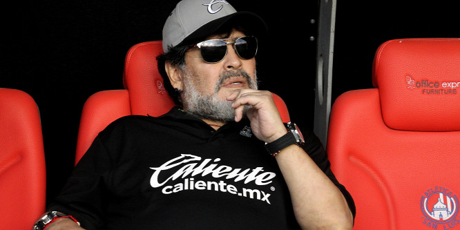 Maradona lánya azt állítja, apja haldoklik