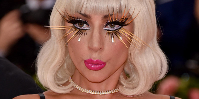 Lady Gaga teljesen megváltozott: visszatért régi, vadóc énjéhez - Fotó