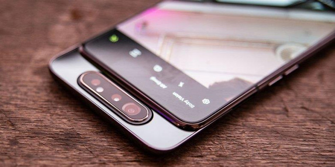 A Samsung hozhatja el az első középkategóriás 5G-s mobilt