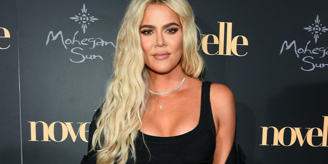 Imádják a rajongók Khloé Kardashian bikinis fotóit