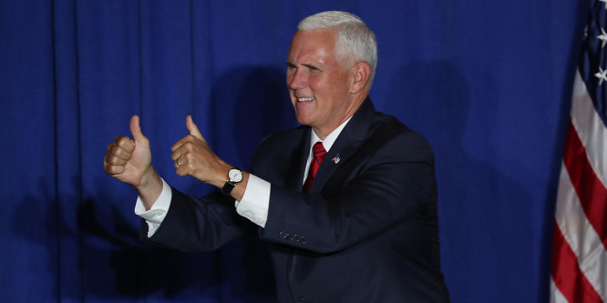 Mike Pence amerikai alelnök meghirdette a "Spanyolajkúak Trumpért" című kampányt