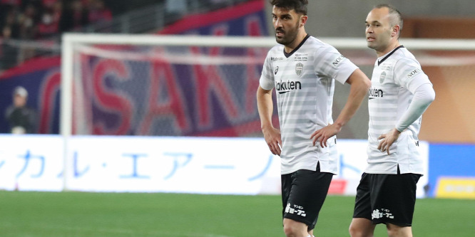David Villa és Iniesta csodagólokat lőttek Japánban - videó