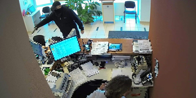 Őrizetben az ózdi férfi, aki két bankot is kirabolt Pest megyében