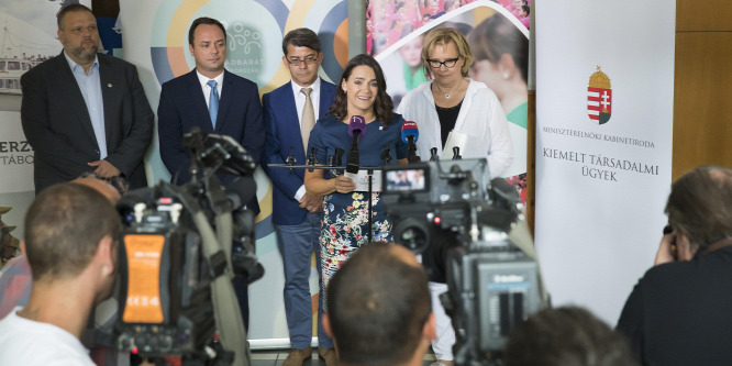 Novák Katalin: Először szerveztek Erzsébet-tábort diabéteszes gyerekeknek