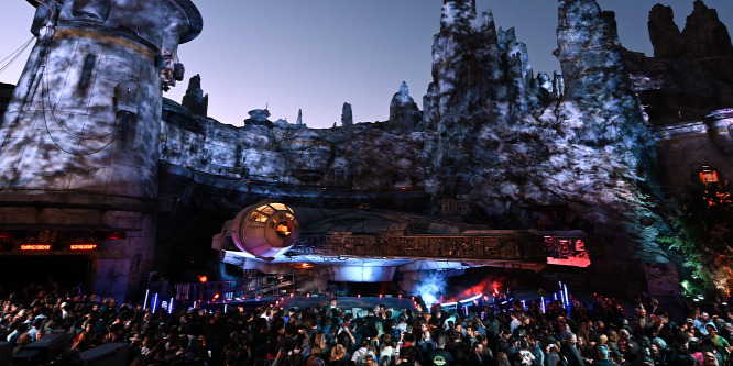 Bejelentették a Star Wars-vidámpark bővítésének dátumát
