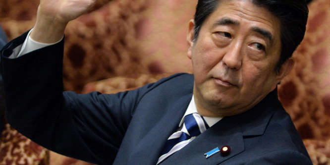 Alkotmánymódosítás jöhet a japán választások után