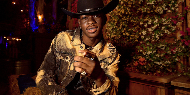 Lil Nas X rapper slágere is elérte a Despacito és Mariah Carey rekordját