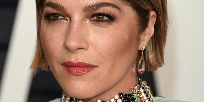 Súlyos betegségéről beszélt Selma Blair: így van most a színésznő