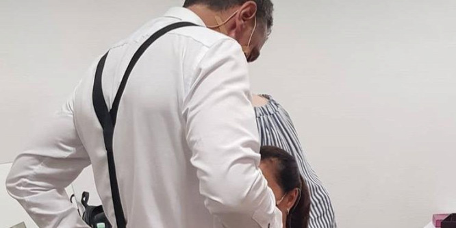 Fésűs Nelly kisegítette Csonka Andrást: félreérthető fotó készült róluk